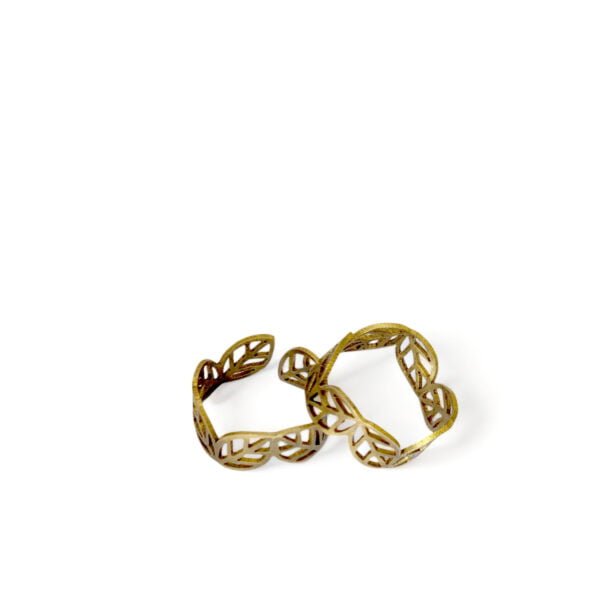 toe ring leaf design