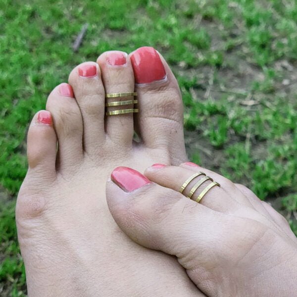 toe ring designs