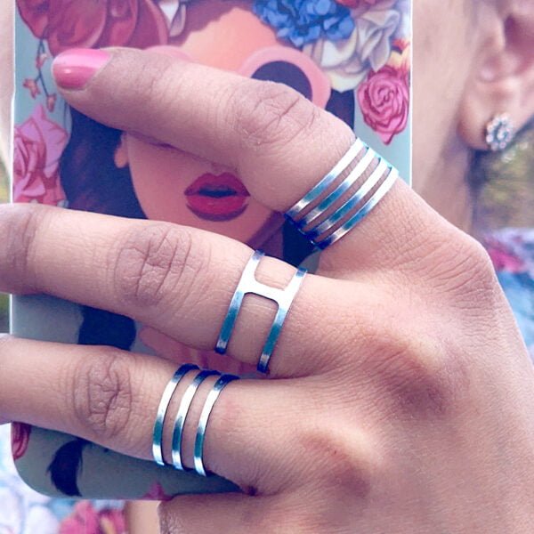 simple band ring in silver for girls