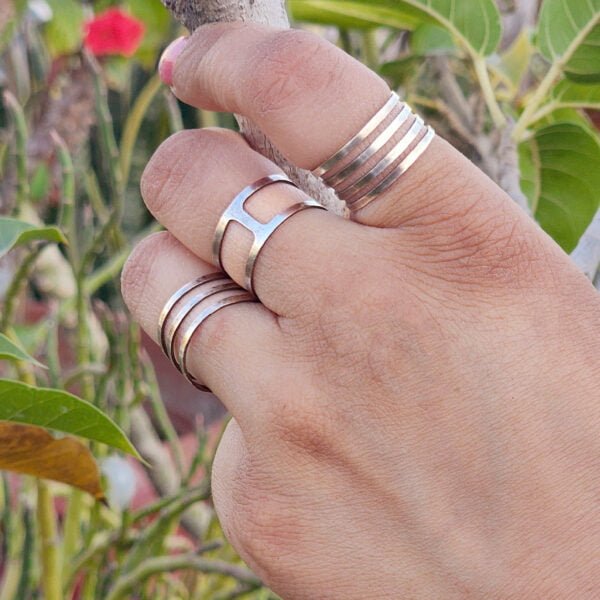 female band ring for girls in silver