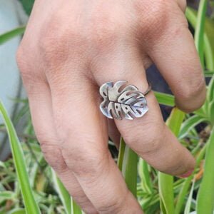 Contemporary Silver Ring design