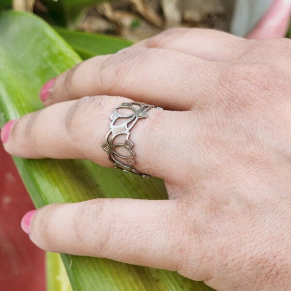 Handmade ring in silver lotus design