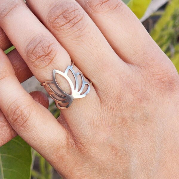 Lotus Silver ring