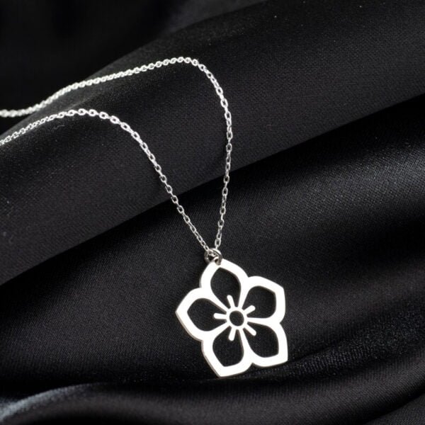 Cute Delicate FLower Pendant