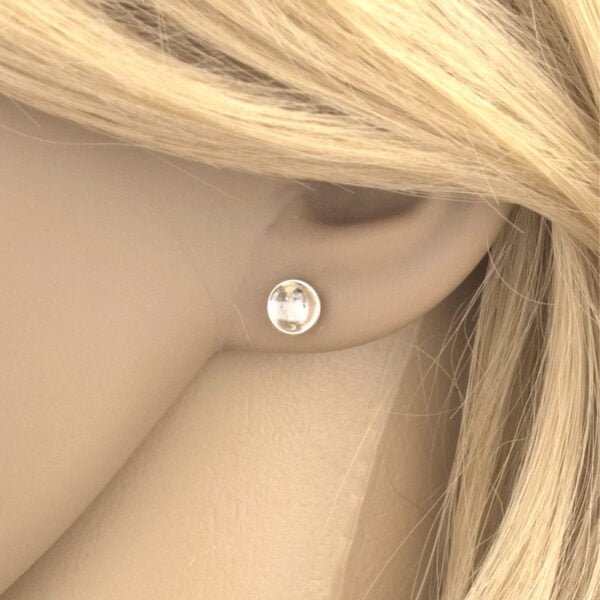 Elegant Ear Studs in Silver for Girls