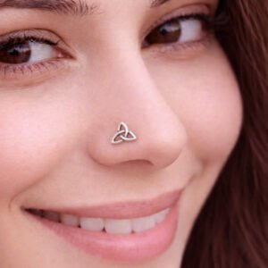 silver naak ki nose pin