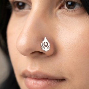 Designer Gold Nose Pin