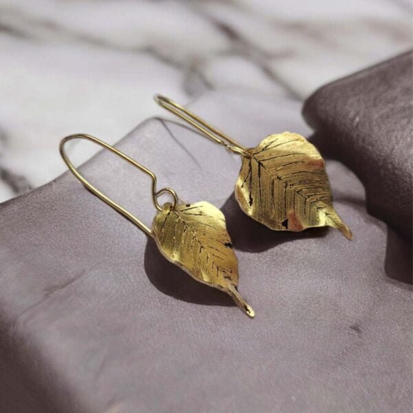 Leaf Earrings Gold