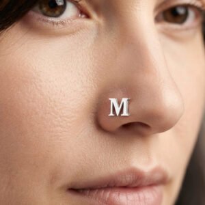 Silver nose stud small