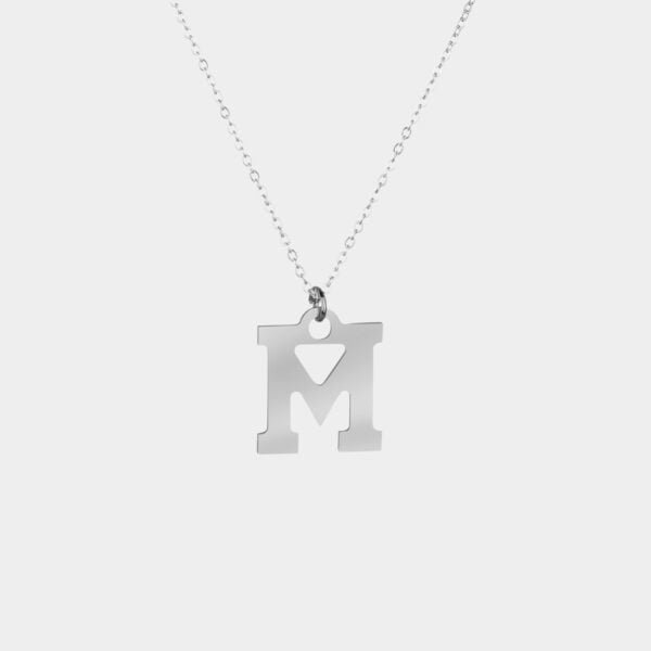 pendant alphabet M