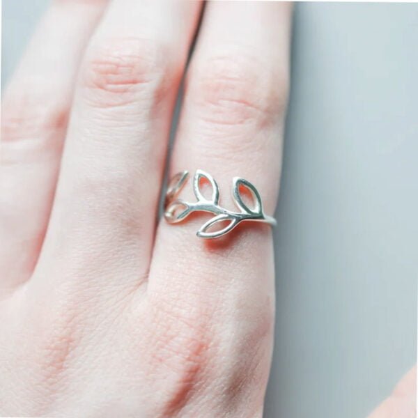 silver finger rings