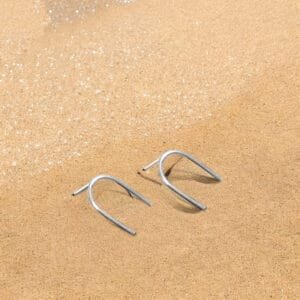 silver stud earring girls