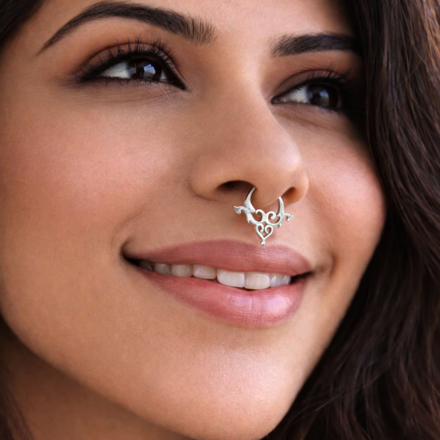 septum nose piercing