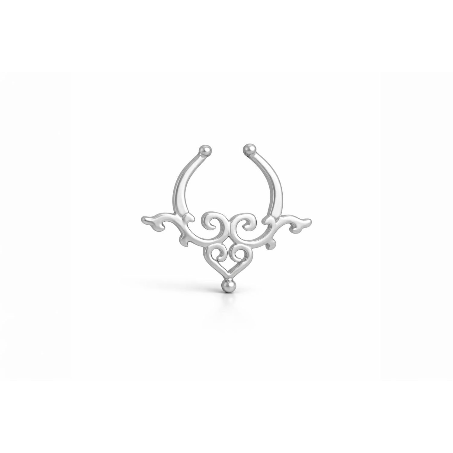 septum nose piercing