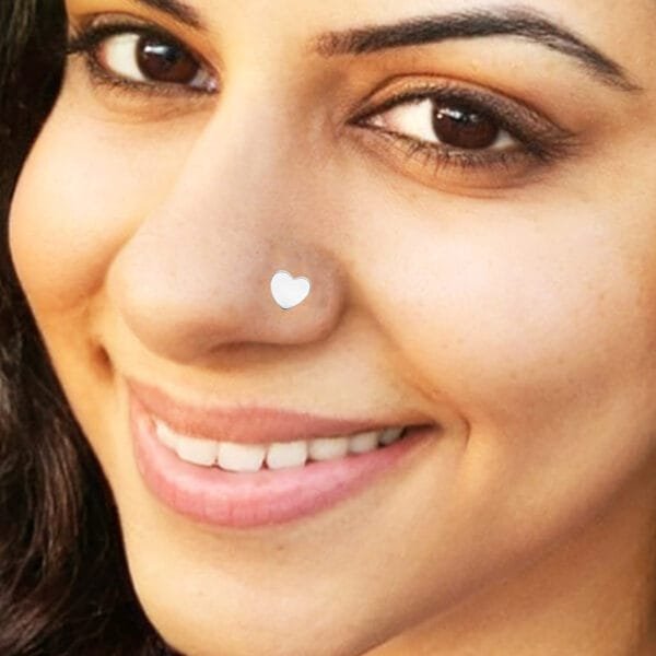 Small Nose Pin