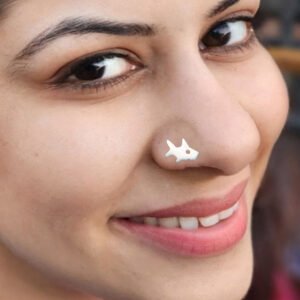modern small nose pin