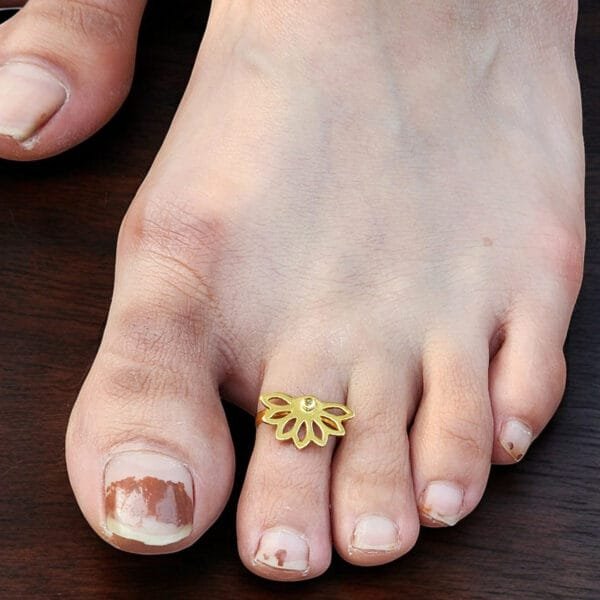 Finger Toe Ring Gold