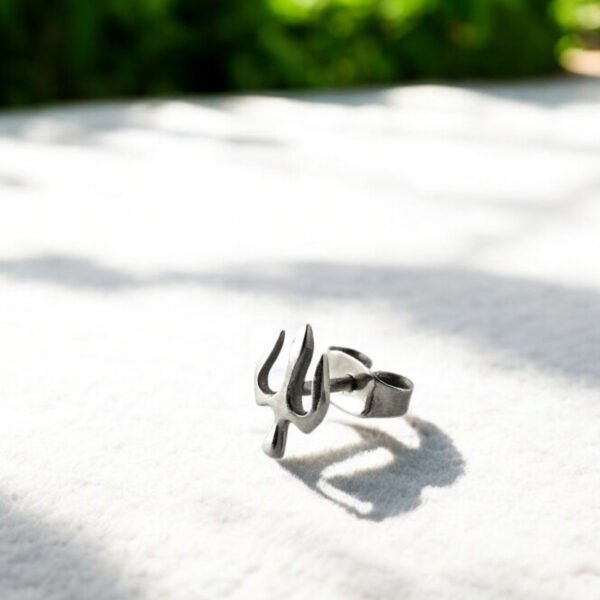 male silver earrings