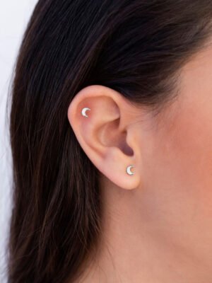 small silver stud earrings