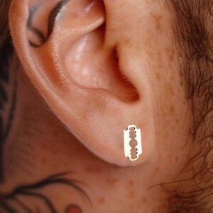 silver stud earrings male
