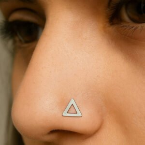 silver metal nose pin