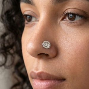 nose pin trending