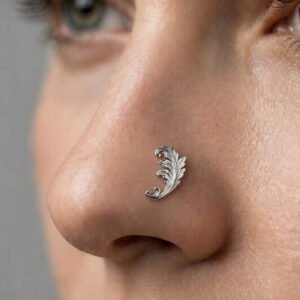 nose piercing pin