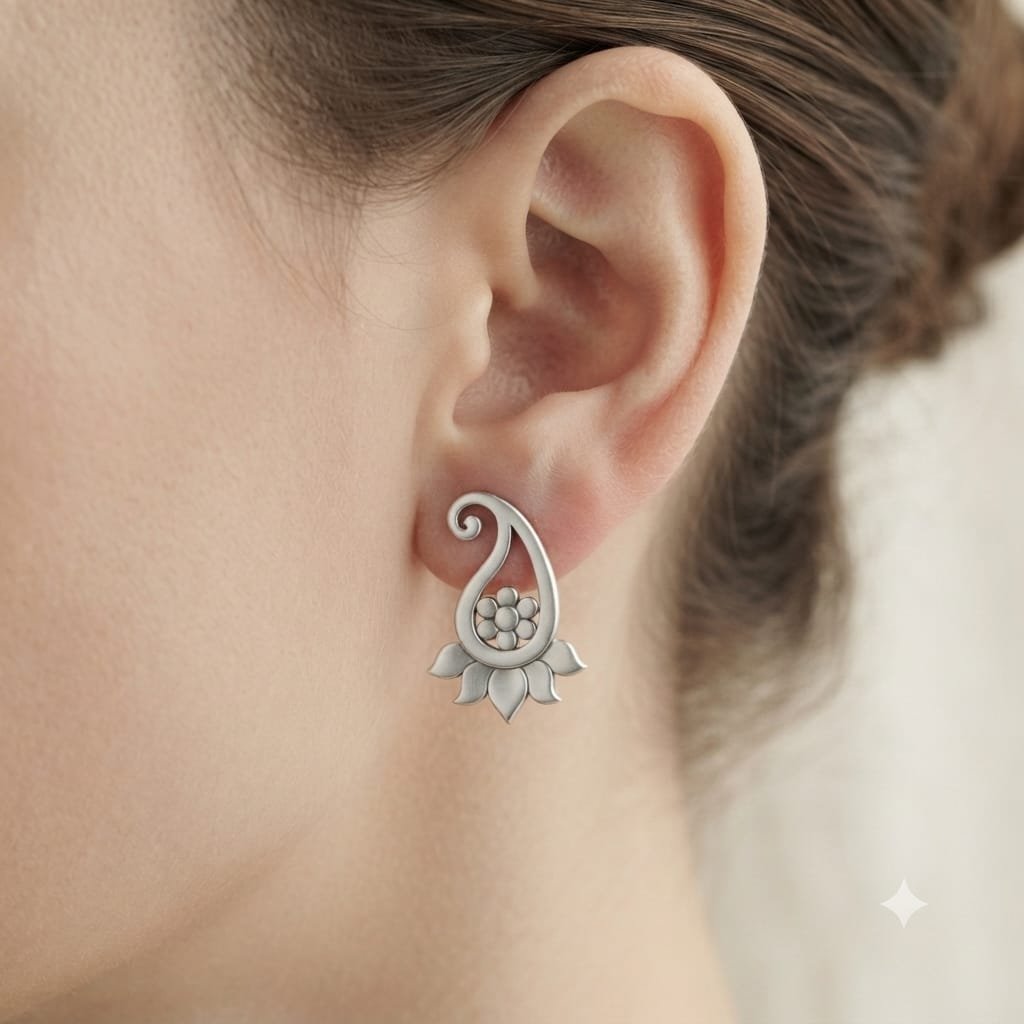 stud earrings for women