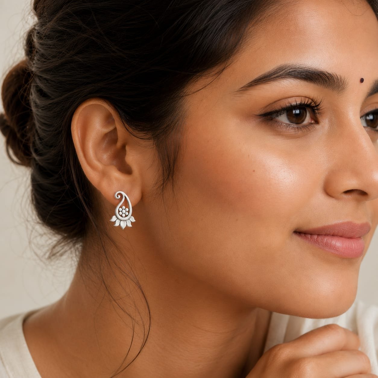 stud earrings for women