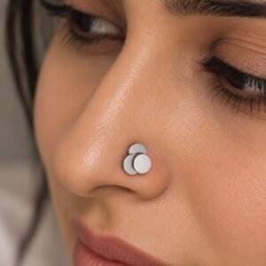 nose pin in marathi
